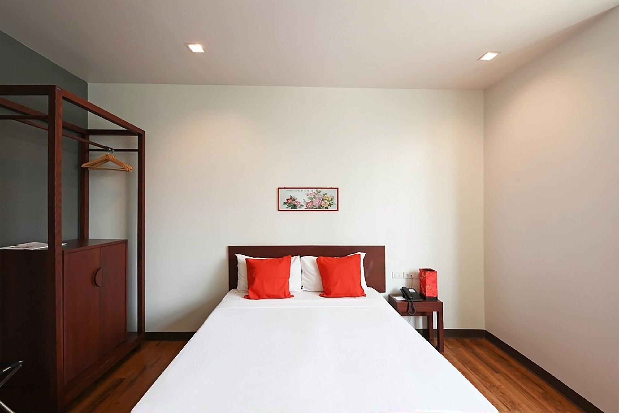 Ruamchitt Plaza Hotel Bangkok Exteriér fotografie